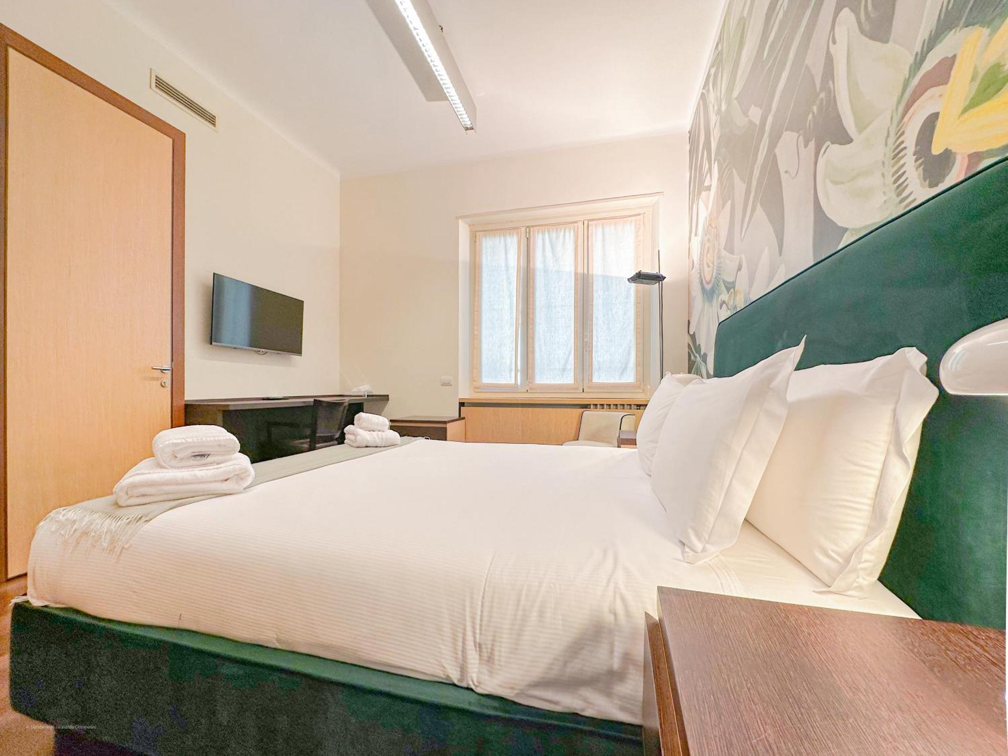 Fontana Suites - 15 Min Dal Duomo Milán Habitación foto